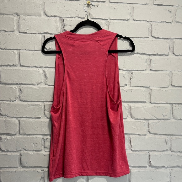 NWOT Adidas Women's Vibrant Pink Muscle Tee size S - Picture 7 of 7